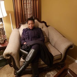 Meet your Posher, Ketsia